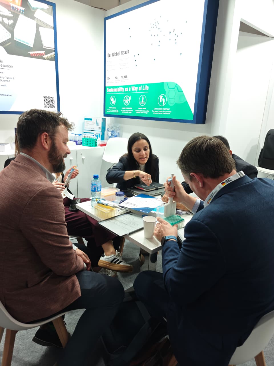 Highlights from ABDOS Life Sciences at MEDICA 2025